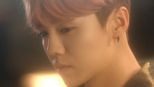 鹿晗《Skintoskin》预告曝光展神秘美