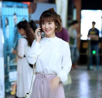 小燕子”李晟送外卖《赛小花》已定档4.11