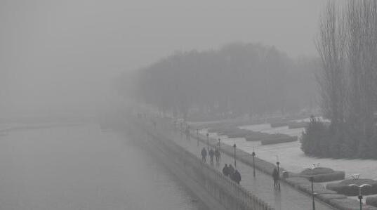 环保部通报18城空气质量督查结果:多企业数据造假