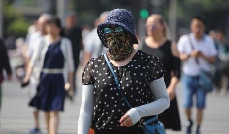 北方多地遭"热浪"炙烤部分地区最高气温飙至39度