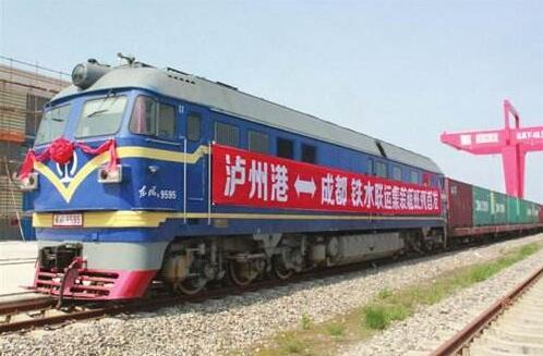 中哈第2条铁路客运通道开通国际旅客列车开行