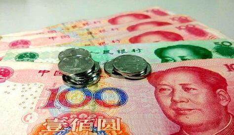 今年7省市提高最低工资标准三地超2000元大关