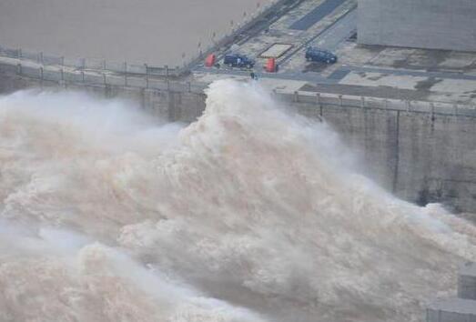 长江上中游水库群拦洪超百亿方江湖水位明显下降