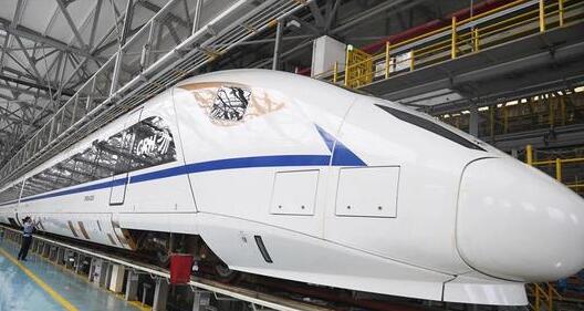 全国首列CRH3A型动车组进行整备今年或投入运营