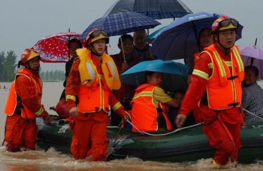 湖北五峰连日遭特大暴雨袭击3座电站被冲毁