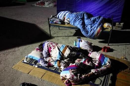 九寨沟熊猫海景区16人被困10名消防官兵赶赴救援