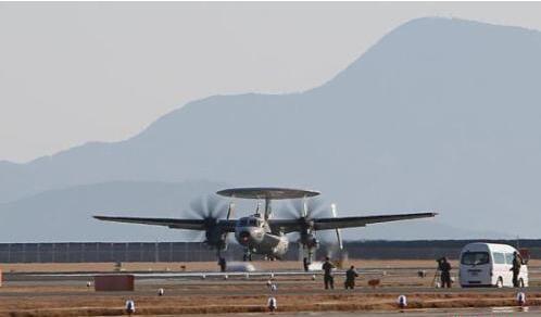 日媒:驻日美军岩国基地将成远东最大航空基地