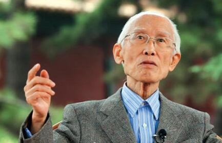 著名诗人余光中去世 享年89岁