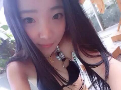 Lol主播梦瑶雪儿不雅照被曝光