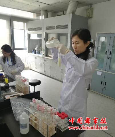 杭州疾控为奶茶“验明正身”抽检添加剂浓度均达标