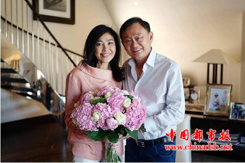 英拉流亡后首发声